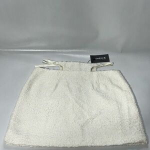 Shein X textured side cutout skirt size Small